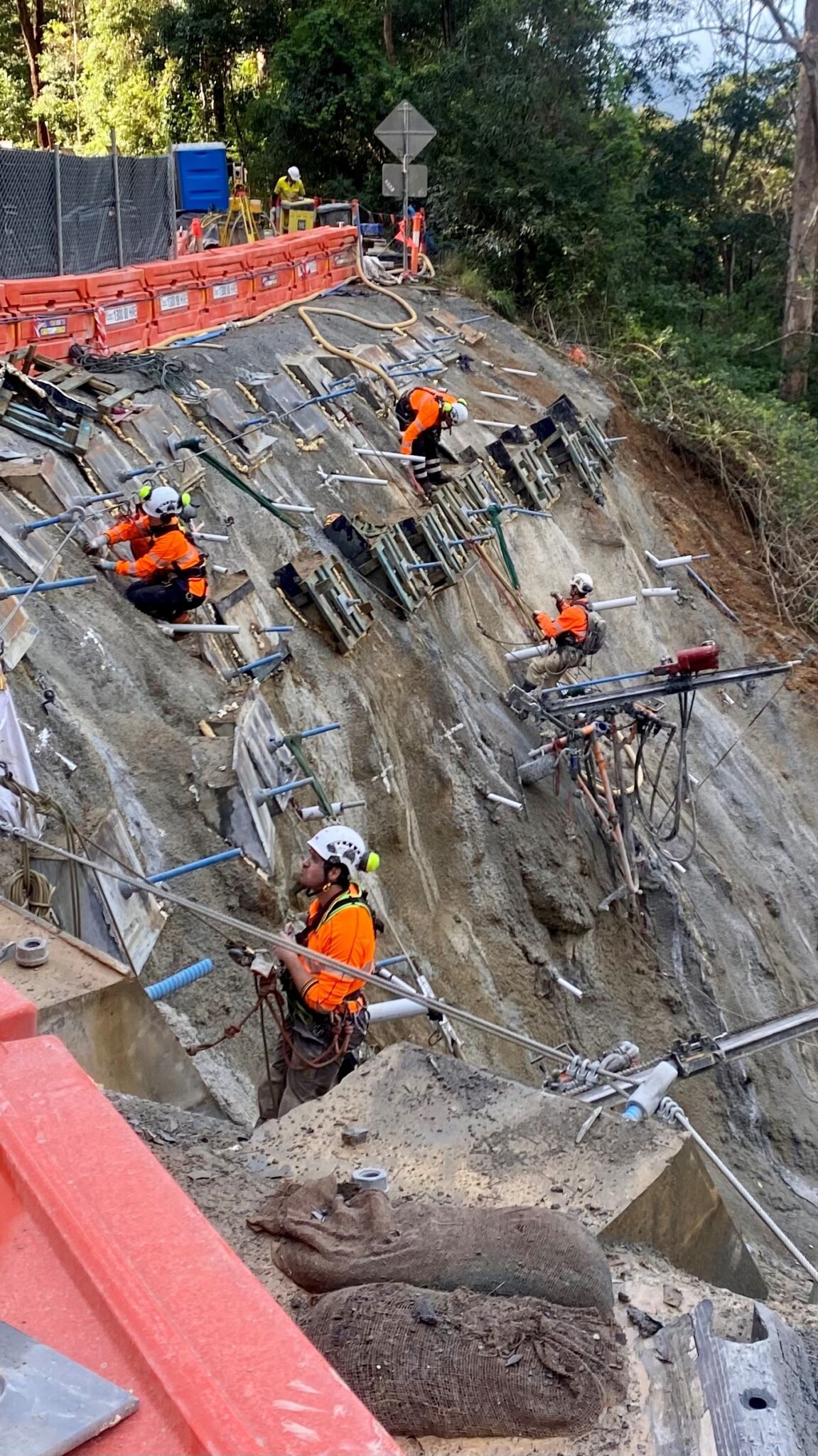  La Nina Rockfall Protection & Slope Stabilisation, QLD